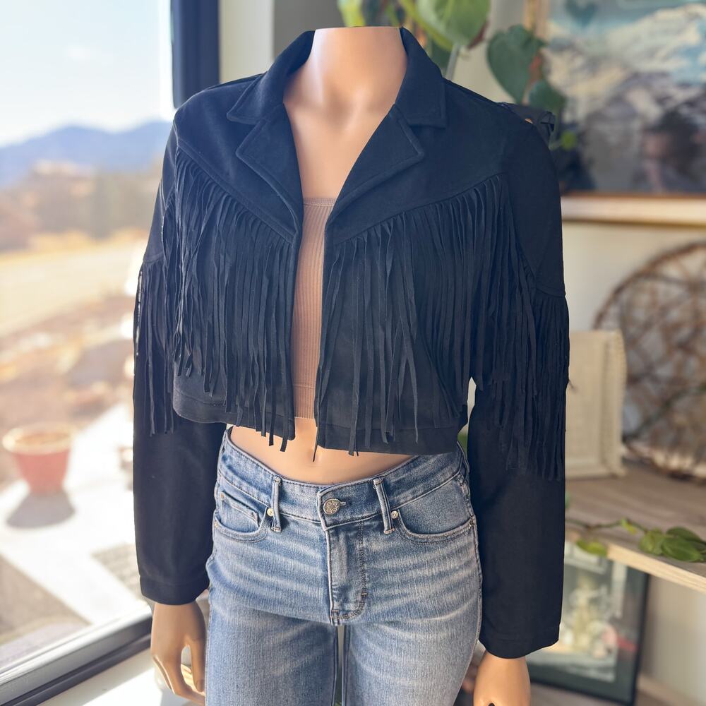 NWT Francesca's Black Fringe Faux Suede Collared Cropped Jacket Western, Medium - Picture 7 of 12